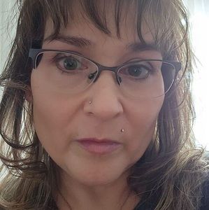 Meet your Posher, Shelley